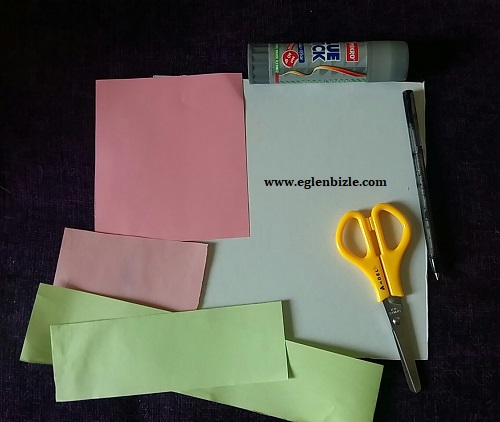 Renkli Kağıtlarla Kalpli Şemsiye Yapımı Malzemeler