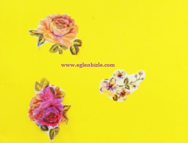 Çiçekli Sticker