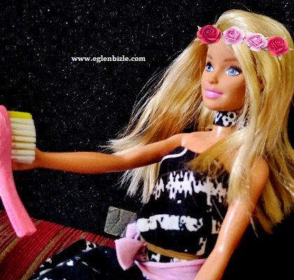 Barbie için Saç Fırçası Yapımı