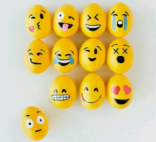 Sürpriz Yumurta Kabından Emoji Yapımı
